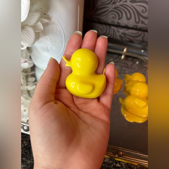 Duck Soaps - Citrus Scent - Picture 2 of 3